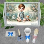 Tăviță pentru tăiere moț băieți personalizată - AMTMB-13 - set alb - amintirimagice.ro